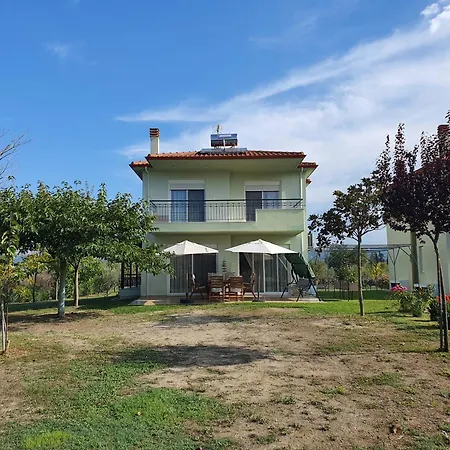 Nicos Holiday home *