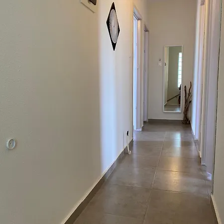Nicos Possidi