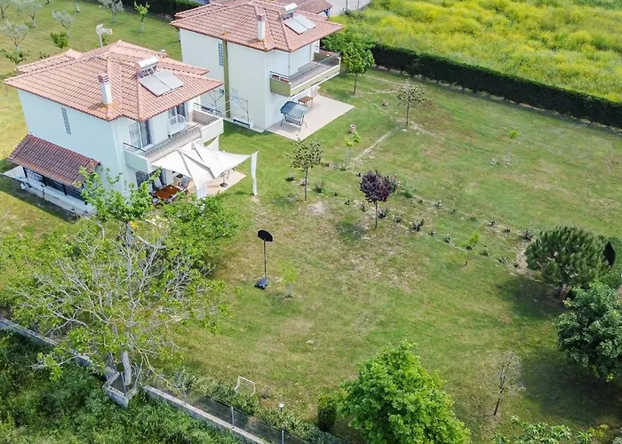 度假居 Nicos 波塞蒂